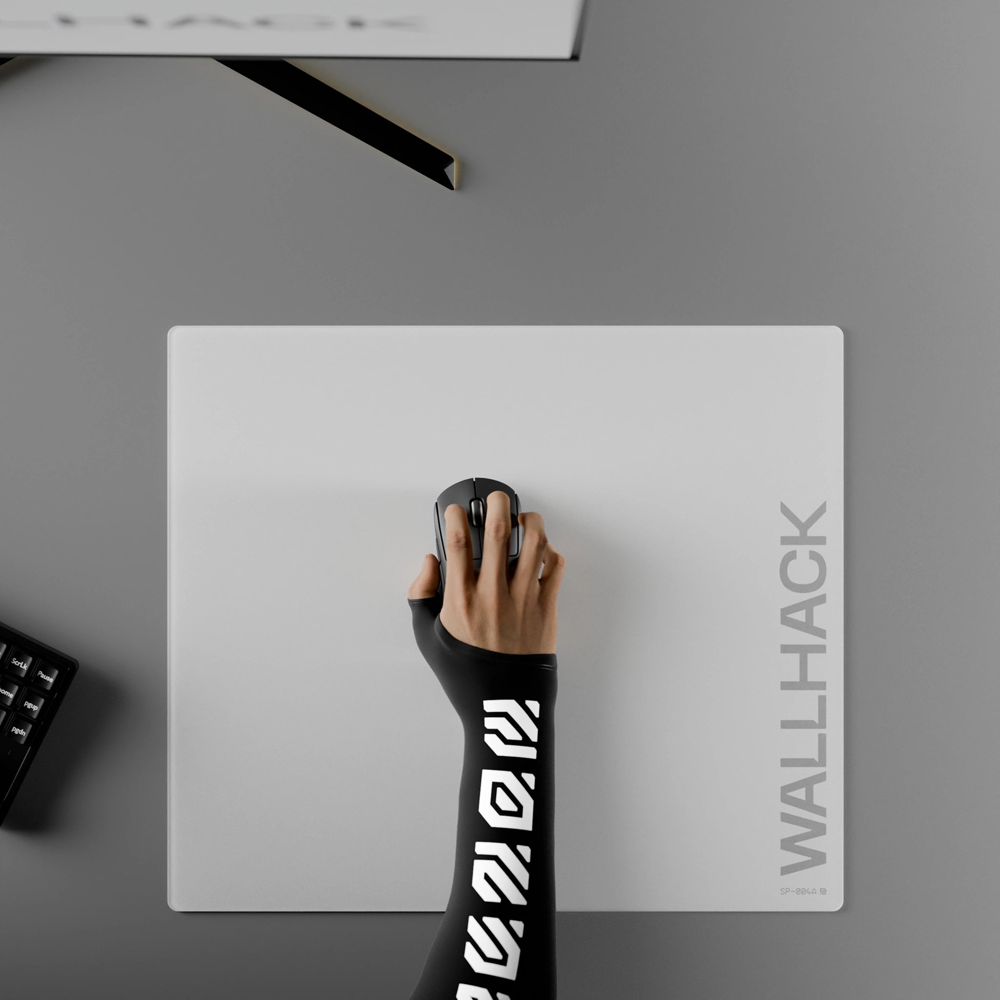 SP-004A White Glass Gaming Mousepad | Wallhack SP-004A White Glass Gaming Mousepad | Wallhack