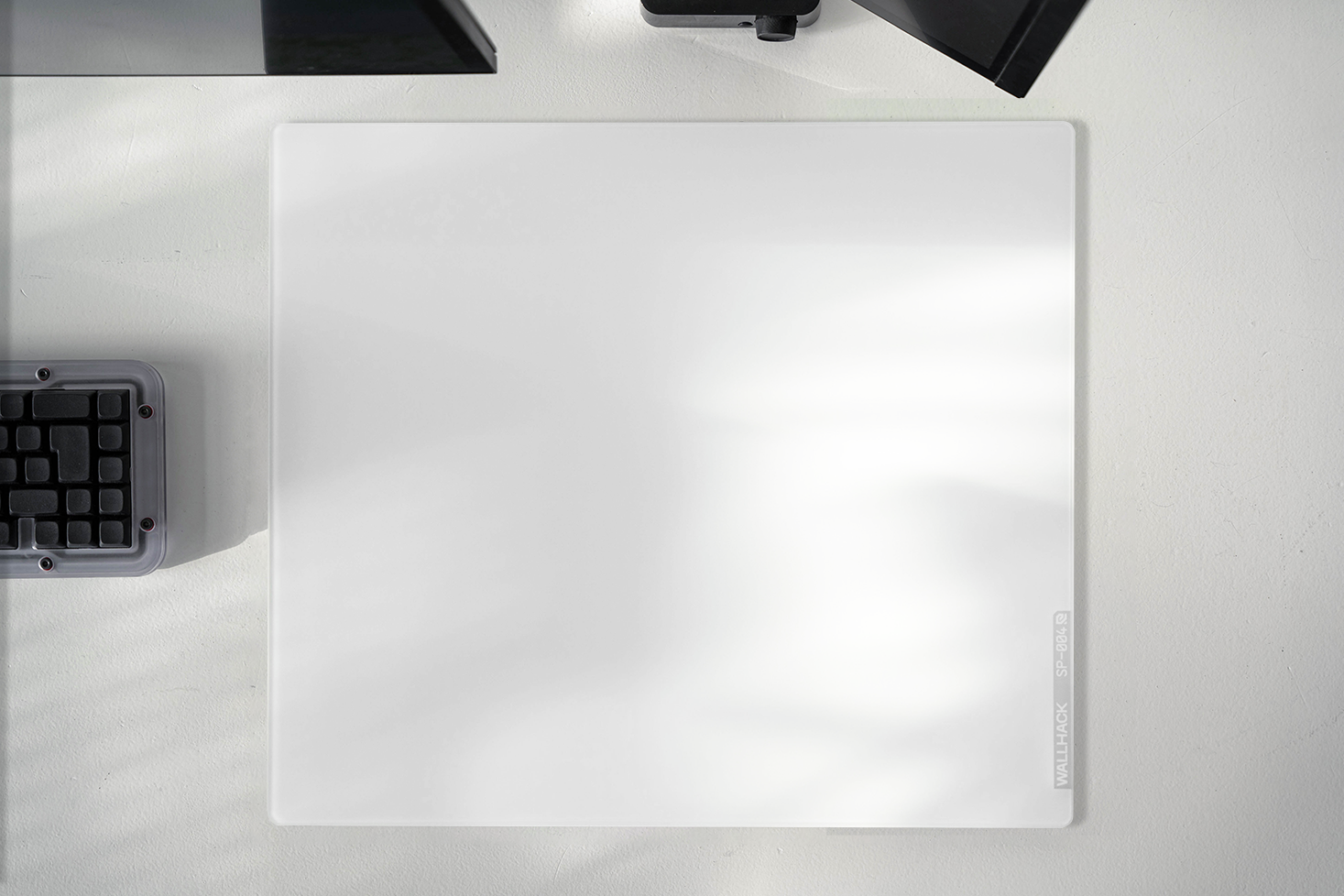 SP-004 White Glass Gaming Mousepad | Wallhack