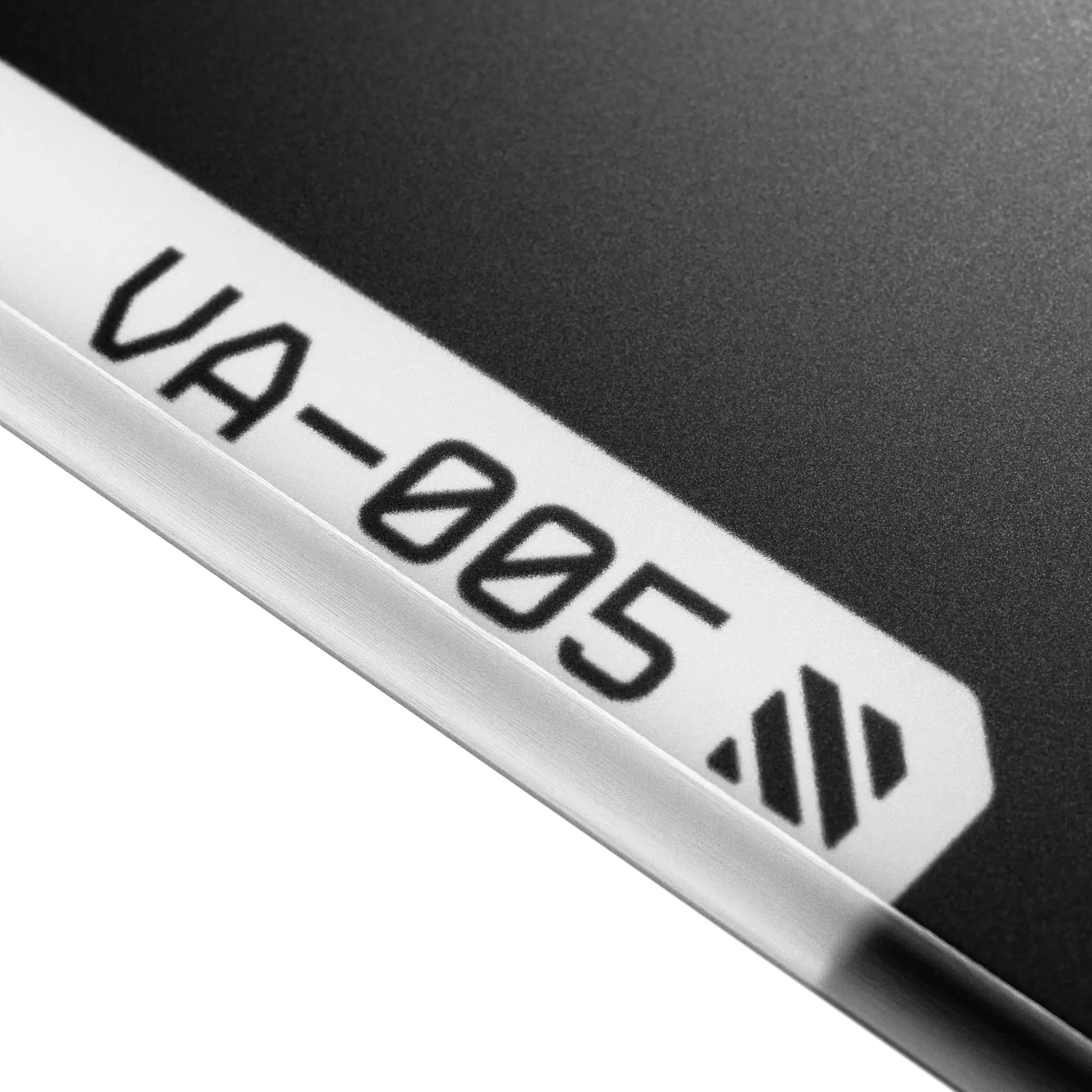 VA-005 (Black)